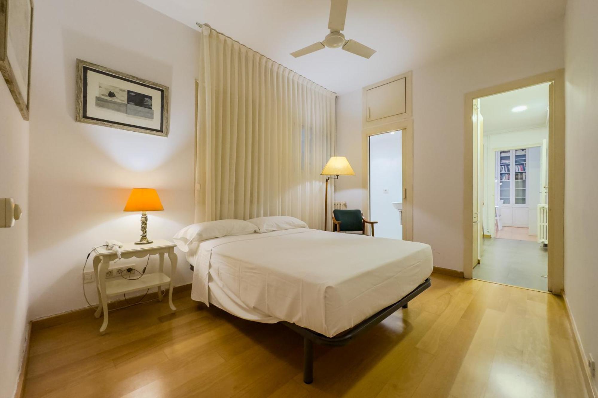 Ferienwohnung Enrique Granados Barcelona Exterior foto