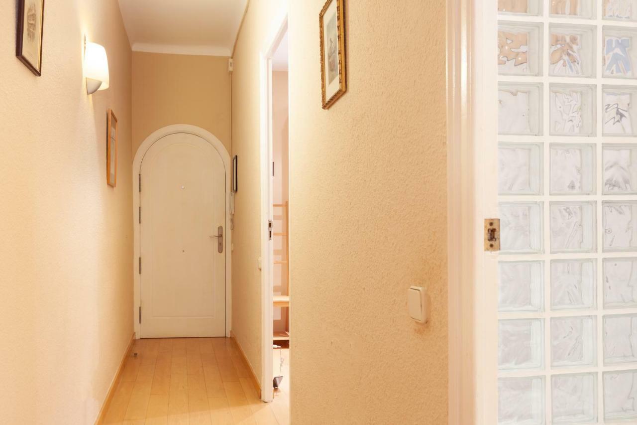 Ferienwohnung Enrique Granados Barcelona Exterior foto